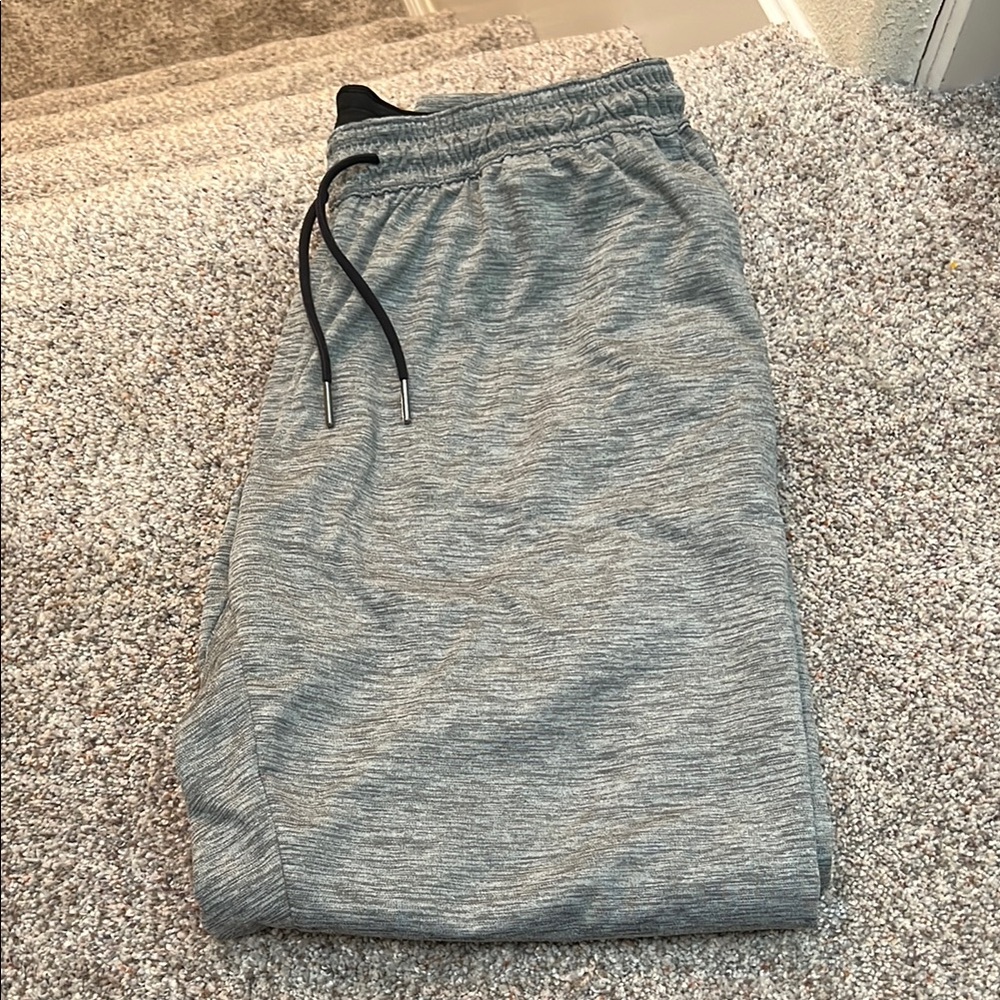 Zella Men’s Gray Jogger Sweatpants Large